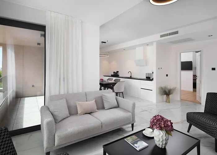 Отель Vallum 4*